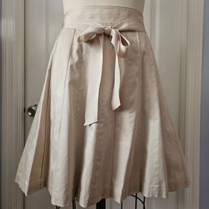BNWT White House Black Market Beige Cream Flare Skirt Grosgrain Belt Size 6